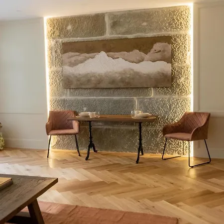 Exklusive Stadtwohnung Mit Innenhofterrasse, Pool Und Sauna Apartament