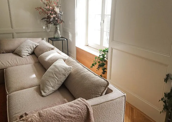 Exklusive Stadtwohnung Mit Innenhofterrasse, Pool Und Sauna 아파트